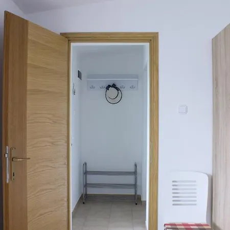 New&Charming Sea View M&M Apartment In Pag *